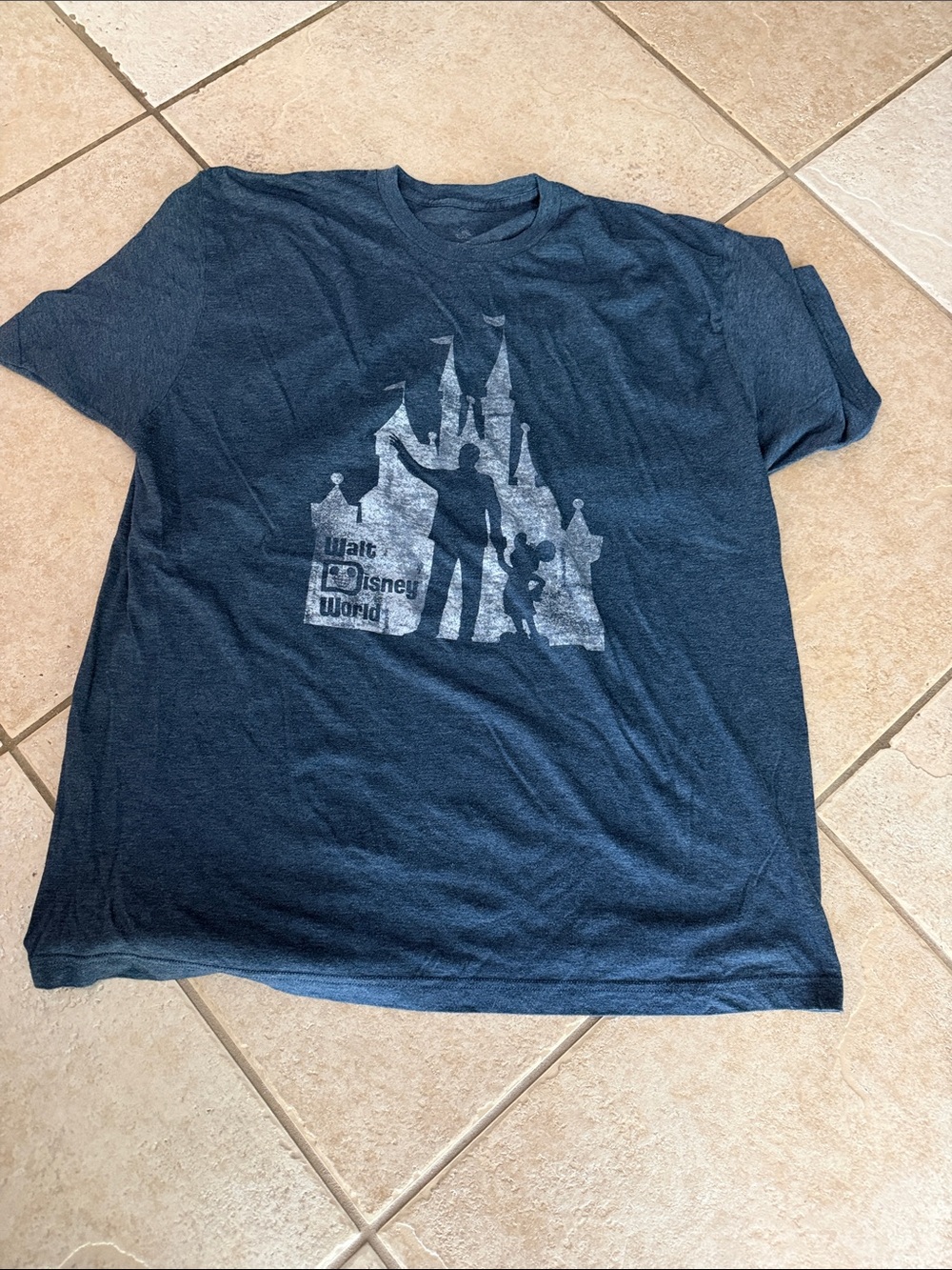 Disney Walt Disney Castle Tshirt size XXL